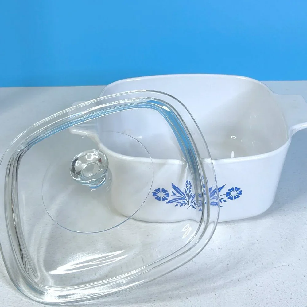 Vintage Corning (A-1 1/2-B) 1.5 Liter Blue Cornflower Casserole Dish‎ & Lid